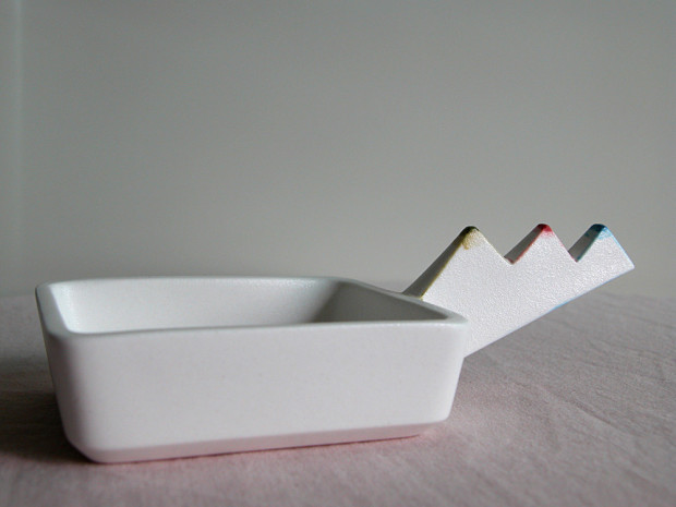 MOUNTAIN PEAKS (Detail) | Carved-Handle Dish Ceramic Dish