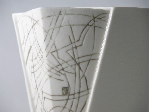 BRANCHES IMPRESSION | Story Vase Ceramic Vase