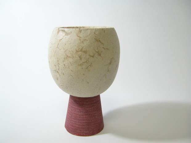 gripping egg cup1