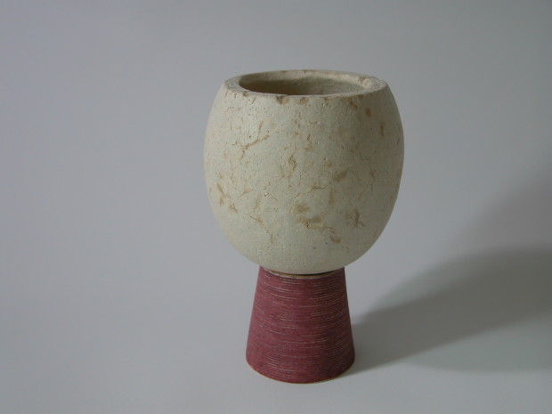 gripping egg cup2